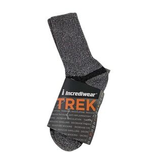 NWT Incrediwear TREK Performance Thermal Regulating Socks Charcoal Black Size M